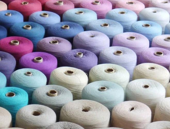 羊绒,驼绒原料的精梳加工,    100%山羊绒纱线及各类绒毛混纺产品